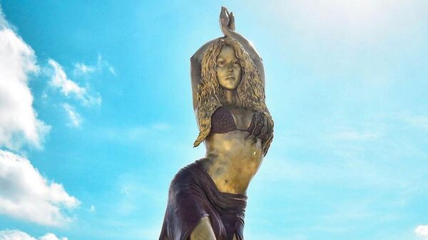 Скульптура в честь Шакиры открыта в городе Барранкиль, Колумбия