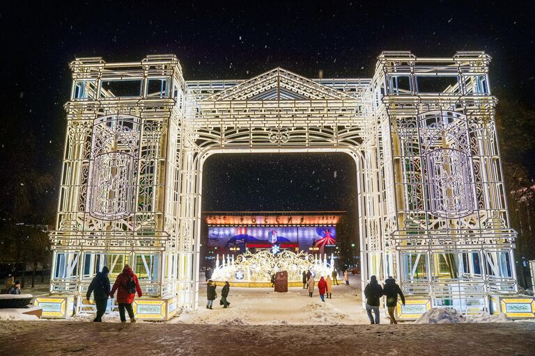 Новогоднее оформление Пушкинской площади