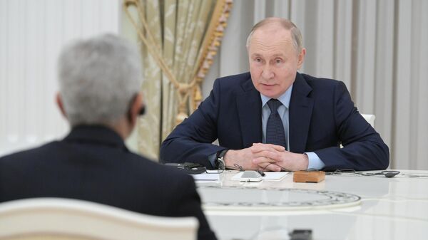 Президент РФ Владимир Путин во время встречи с министром иностранных дел Индии Субраманьямом Джайшанкаром. 28 декабря 2023