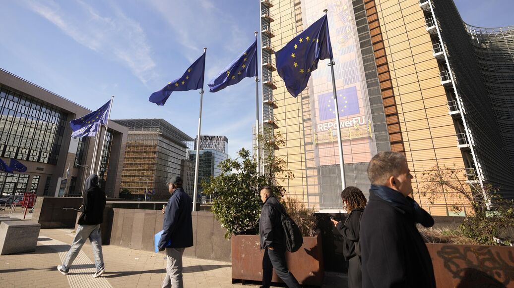 Вопрос о Путине загнал представителя ЕС в тупик