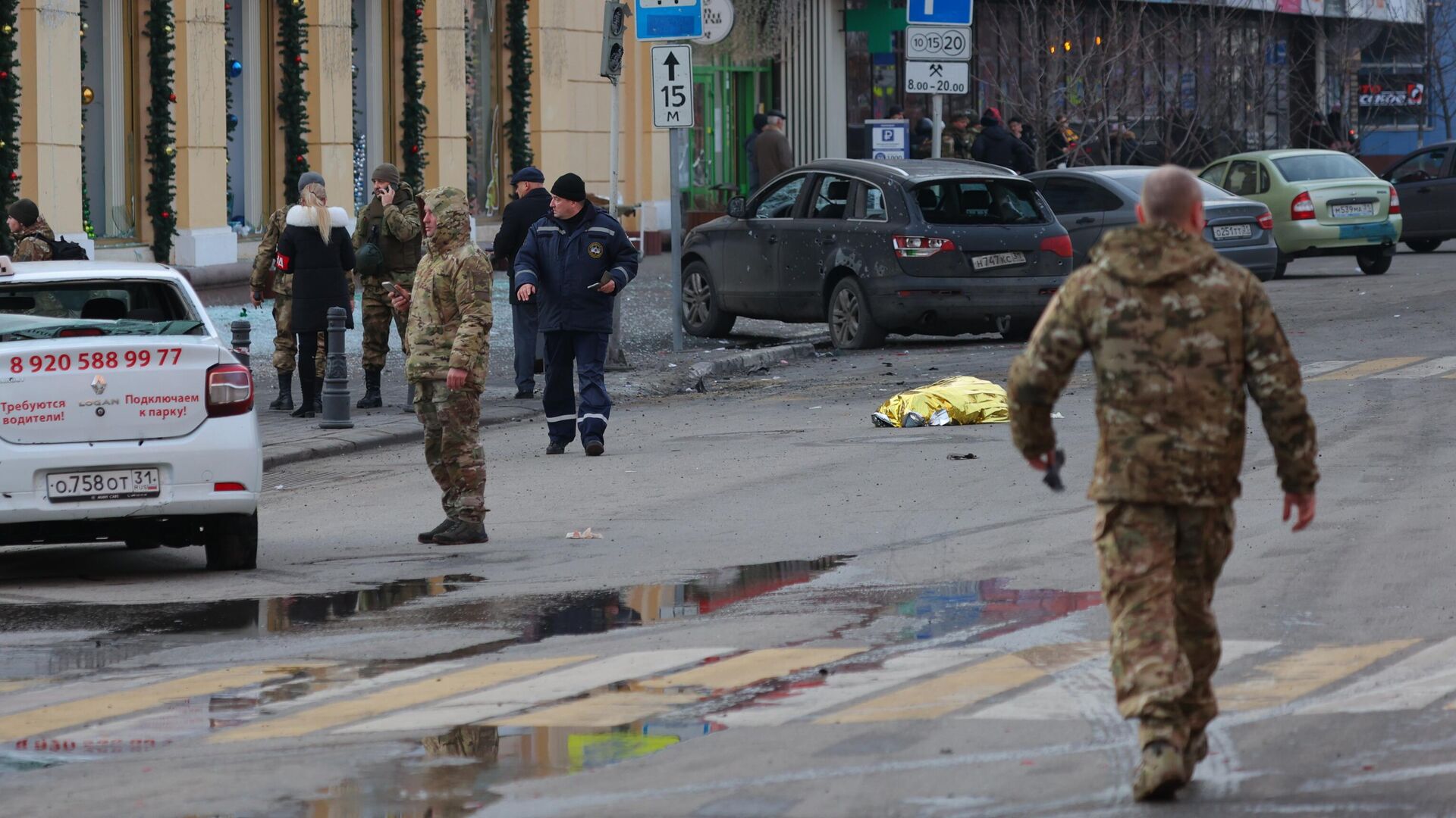 Последствия обстрела центра Белгорода Вооруженными силами Украины - РИА Новости, 1920, 05.01.2024