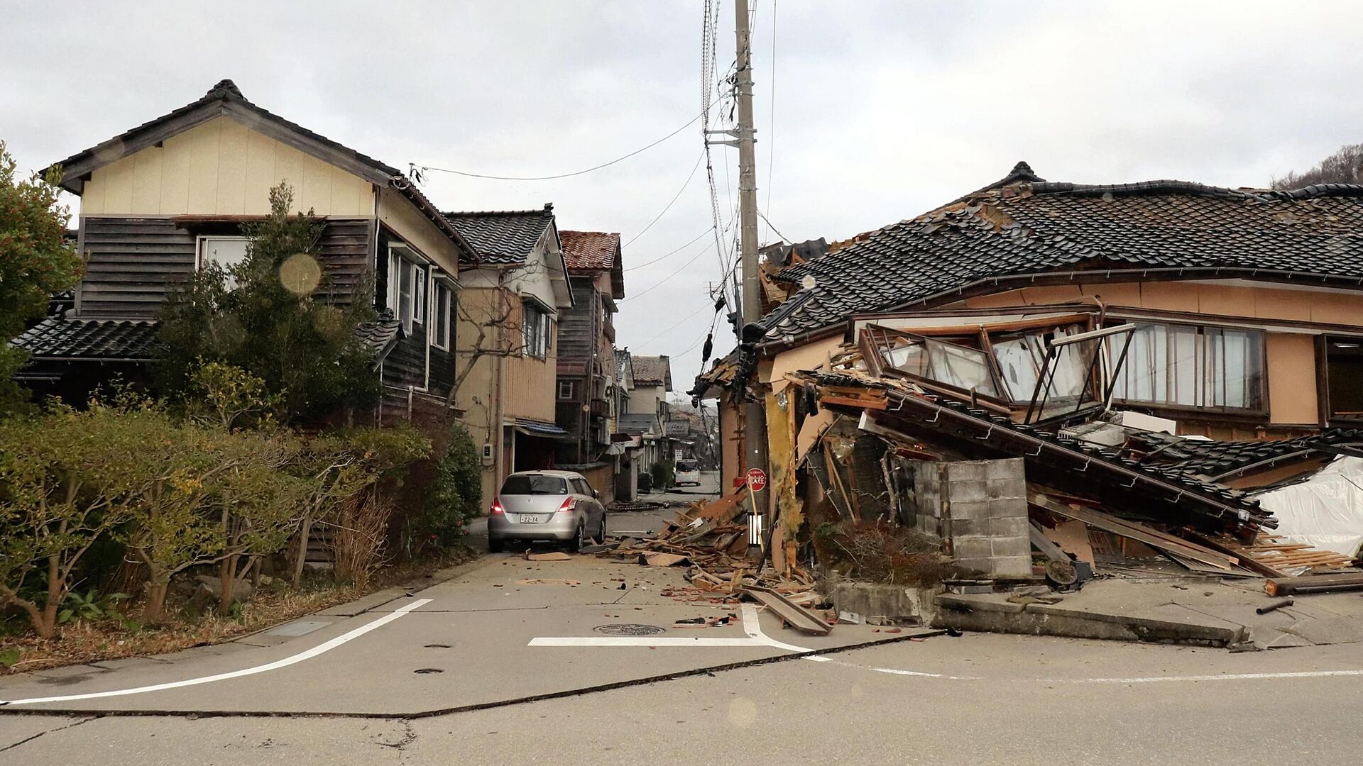 Последствия землетрясения в городе Вадзима в Японии. 1 января 2024 - РИА Новости, 1920, 01.01.2024