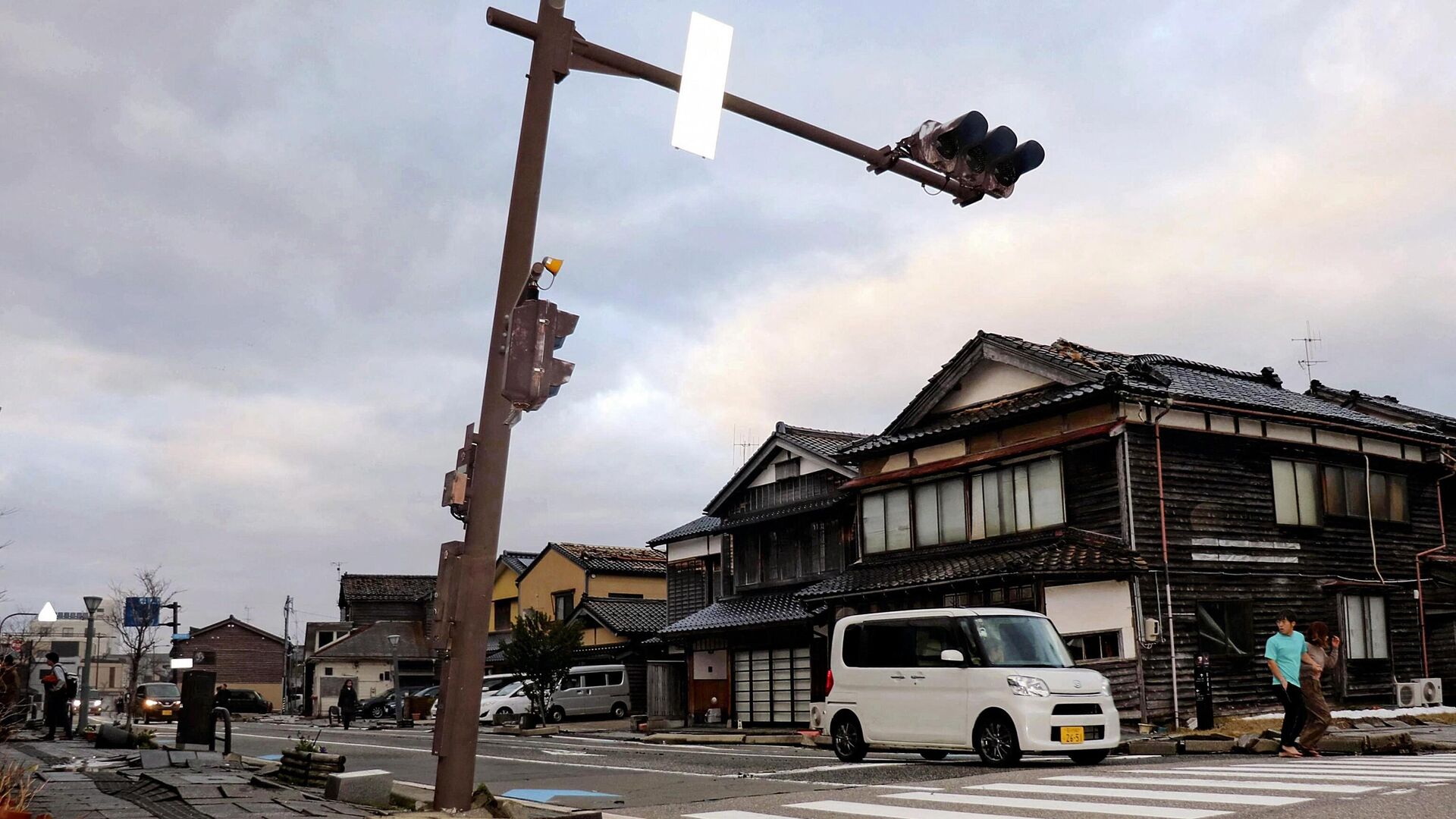 Последствия землетрясения в городе Вадзима в Японии. 1 января 2024 - РИА Новости, 1920, 01.01.2024