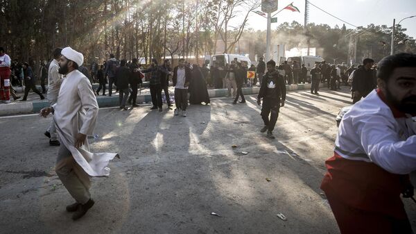 На месте взрыва в провинции Керман, Иран