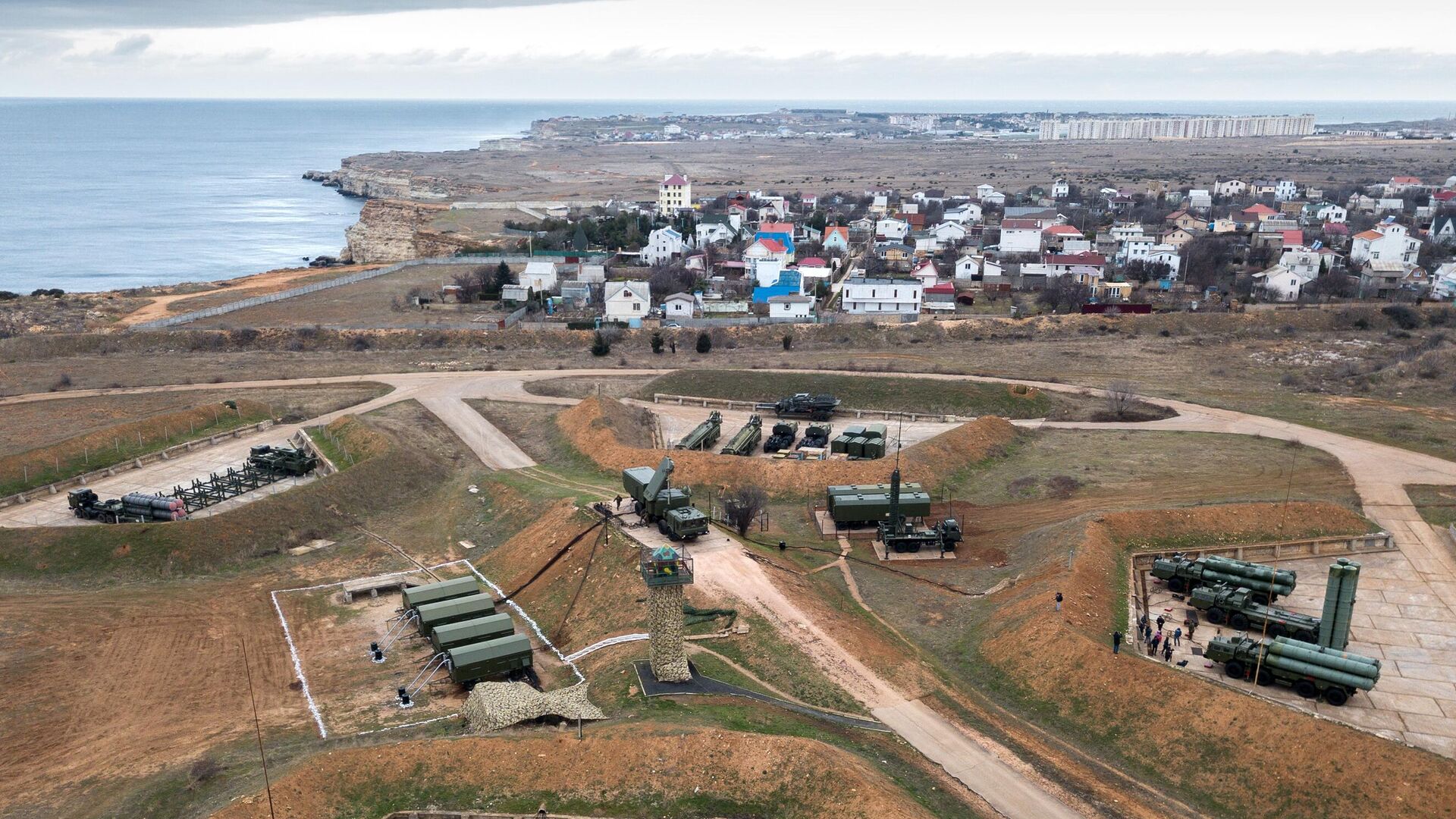 Комплекс ПВО С-400 Триумф в Севастополе - РИА Новости, 1920, 15.07.2024