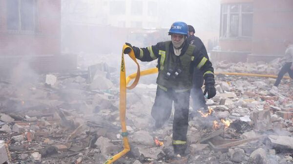 Cотрудники пожарной службы Украины 