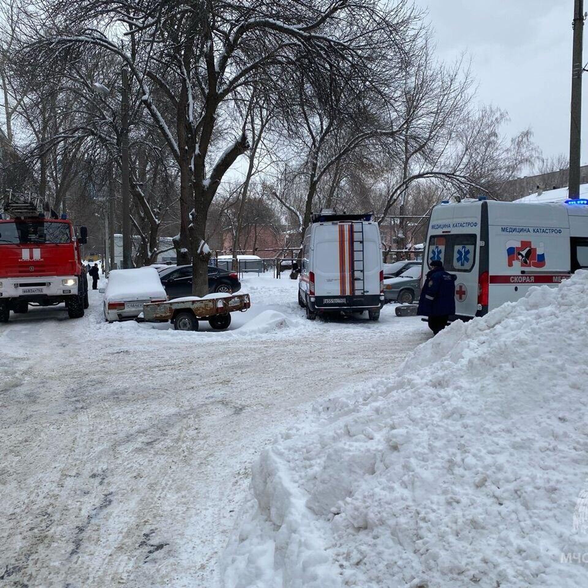 В доме в Самаре взорвался газ при монтаже потолка, есть пострадавшие - РИА  Новости, 06.01.2024