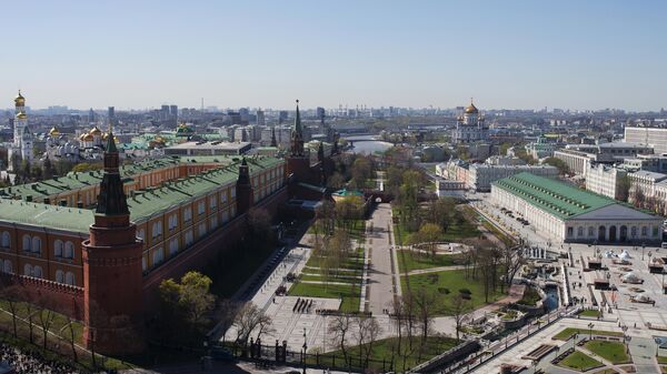 Вид с гостиницы на Кремль