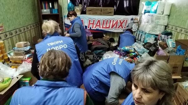 Вязаные жилеты, носки и одеяла собрали жители волгоградской Михайловки для участников СВО
