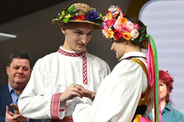 Обряд бракосочетания в народных традициях Курской губернии