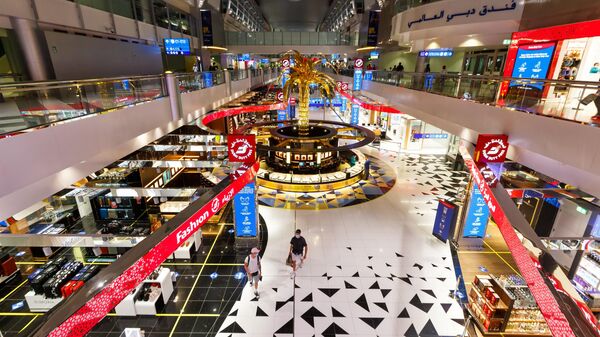 Зал терминала C международного аэропорта Дубая
