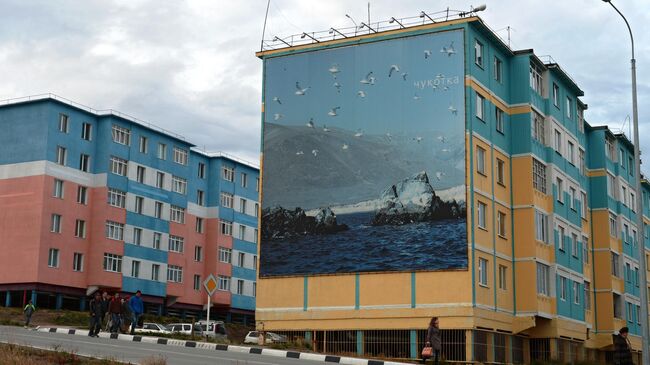 Дом с граффити в городе Анадырь