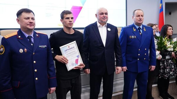 День вручения сертификатов на приобретение жилья детям-сиротам и оставшимся без попечения родителей в Кузбассе