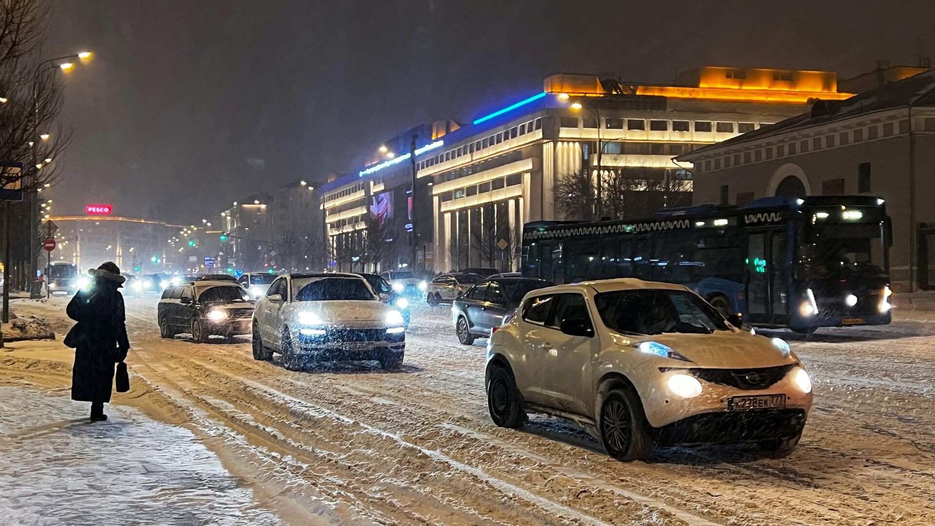 Снегопад в Москве - РИА Новости, 1920, 06.02.2024