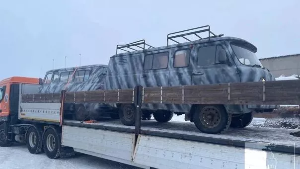 Автомобили УАЗ бойцов в зоне СВО от администрации Мончегорска Автомобили УАЗ бойцов в зоне СВО от администрации Мончегорска - РИА Новости, 1920, 19.01.2024