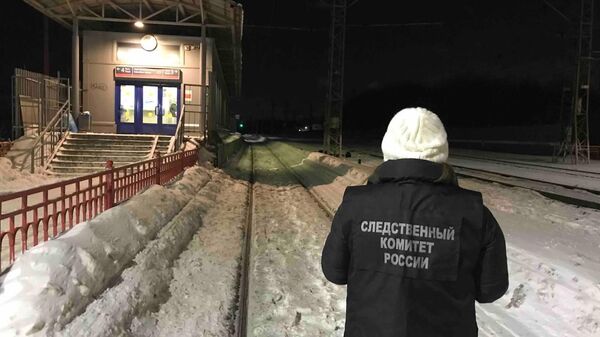 Сотрудник СК РФ на месте гибели девушки в Самарской области. 22 января 2024