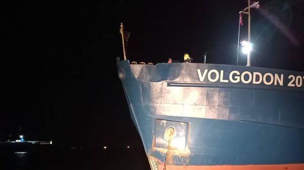 Последствия столкновения двух сухогрузов в Мраморном море у берегов Стамбула