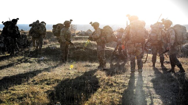 Американские военнослужащие во время учений в Европе