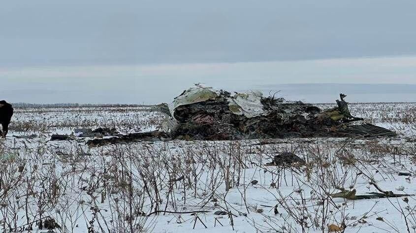 Место падения самолета Ил-76 в Белгородской области - РИА Новости, 1920, 24.01.2024
