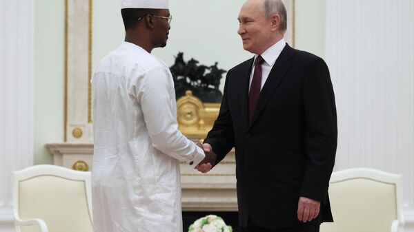 Путин на переговорах с президентом переходного периода Республики Чад