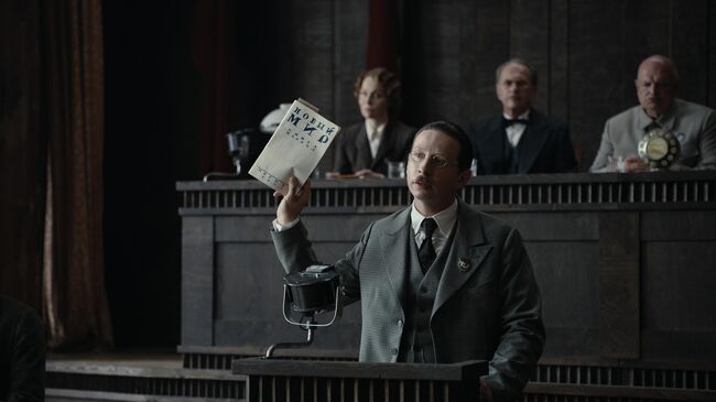 Кадр из фильма Михаила Локшина Мастер и Маргарита Кадр из фильма Михаила Локшина Мастер и Маргарита