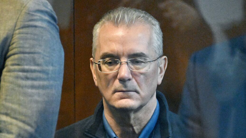 У бывшего губернатора Пензенской области начали конфисковывать имущество