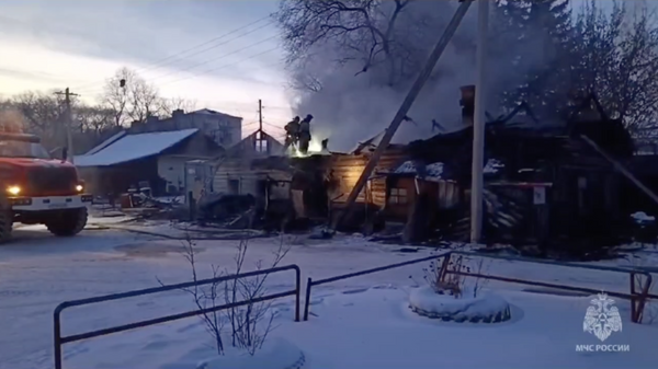 Ликвидация пожара в частном доме в Белогорске Амурской области. 26 января 2024