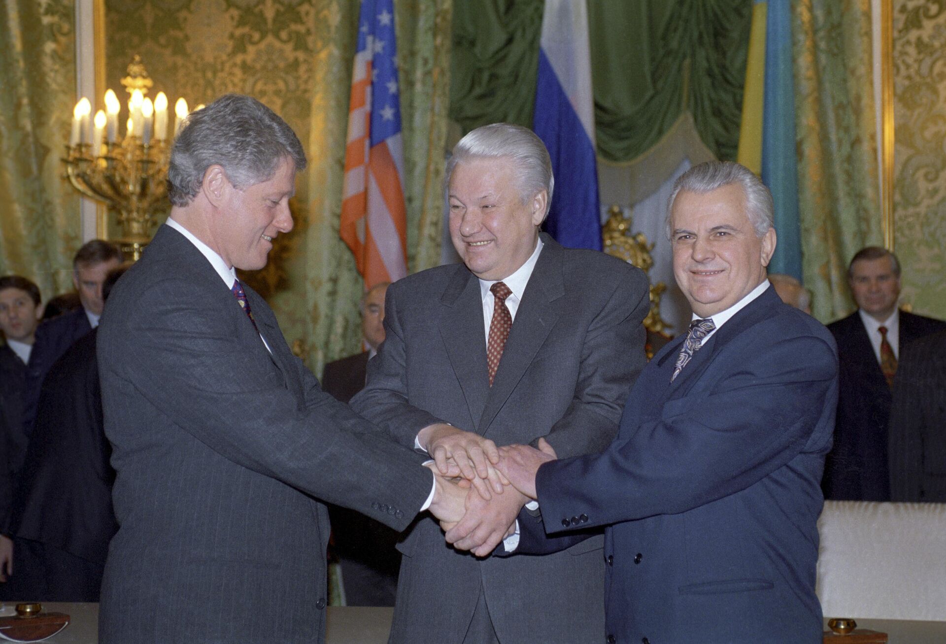 Πρόεδρος των Ηνωμένων Πολιτειών της Αμερικής Bill Clinton, Πρόεδρος της Ρωσικής Ομοσπονδίας Boris Nikolaevich Yeltsin και Πρόεδρος της Ουκρανίας Leonid Kravchuk - RIA Novosti, 1920, 29/01/2024