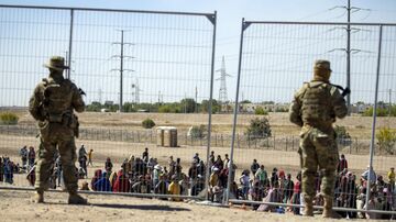 Бузова из клипа киркорова. Элджей и настя ивлева. Киркоров 2023. Слив киркорова. Киркоров до и после пластики.