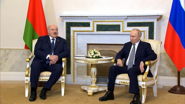 Встреча Путина и Лукашенко в Константиновском дворце