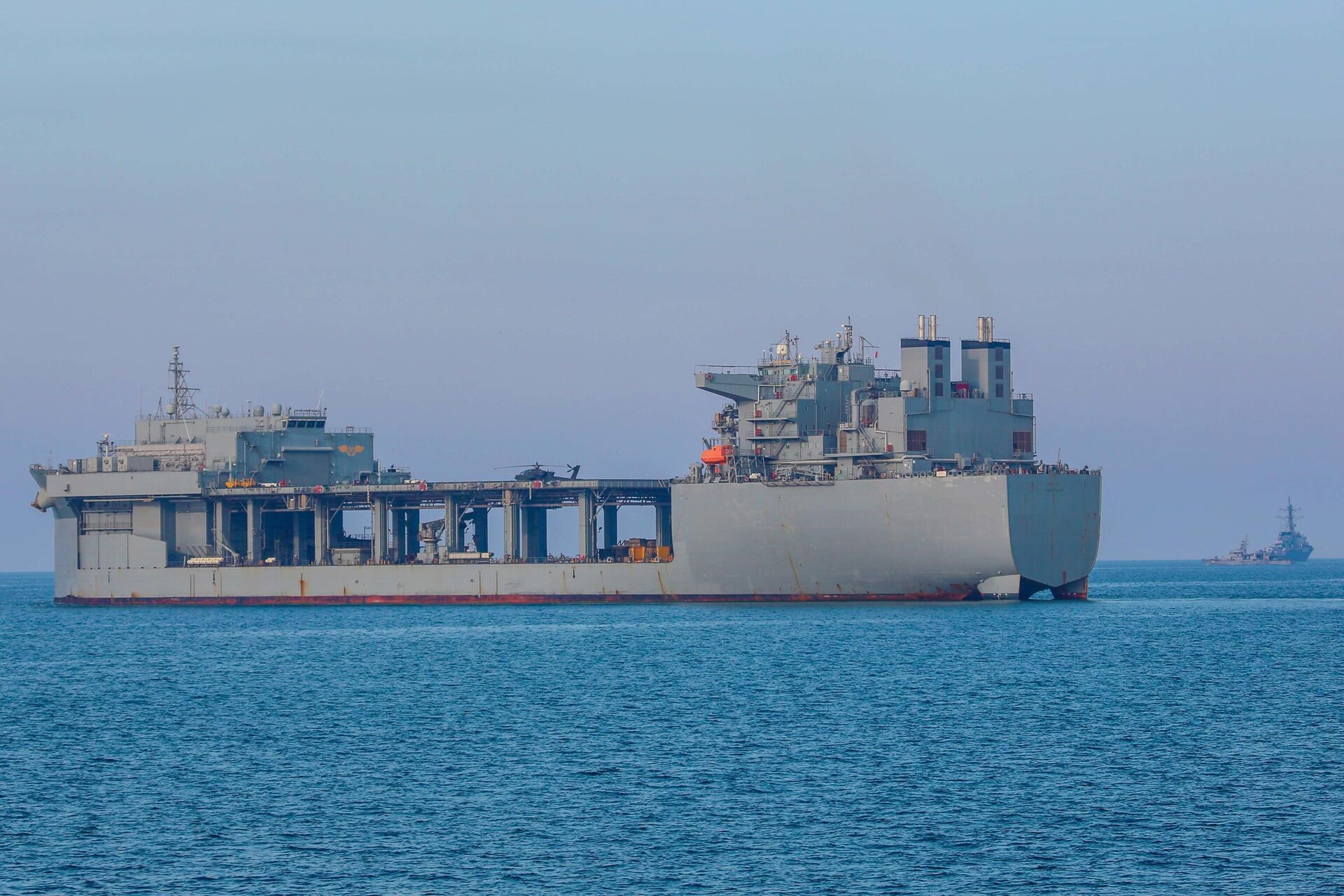 Экспедиционный мобильный базовый корабль ВМС США USS Lewis B. Puller - РИА Новости, 1920, 22.03.2024