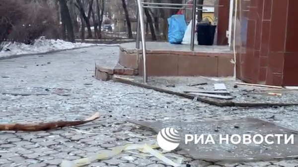 Последствия обстрела здания Республиканского центра последипломного образования специалистов здравоохранения в Донецке. 29 января 2024