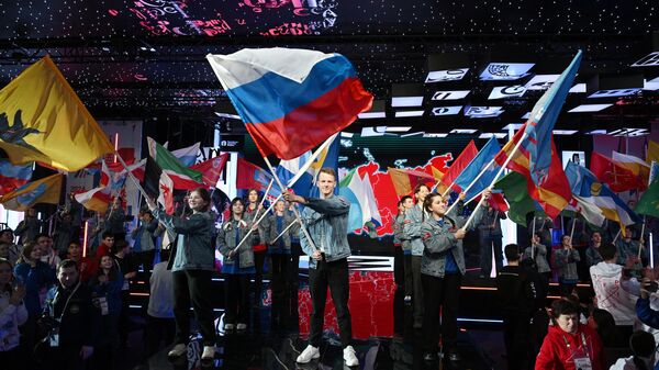 Церемония открытия съезда Движения первых на выставке Россия