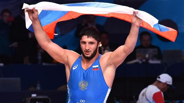 Олимпийский чемпион Садулаев выиграл чемпионат России по вольной борьбе