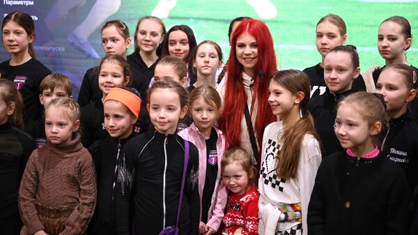 Фигуристка Александра Трусова провела авторскую экскурсию по экспозиции Министерства спорта России