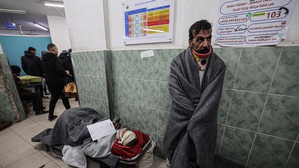 Палестинцы, которые были освобождены Израилем, в больнице Аль-Наджар в Рафахе. 1 февраля 2024