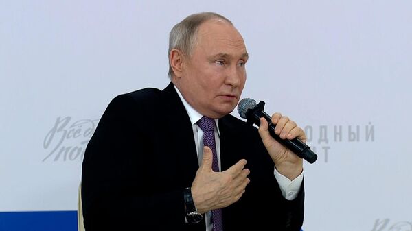 Путин о том, почему удалось вернуть Крым