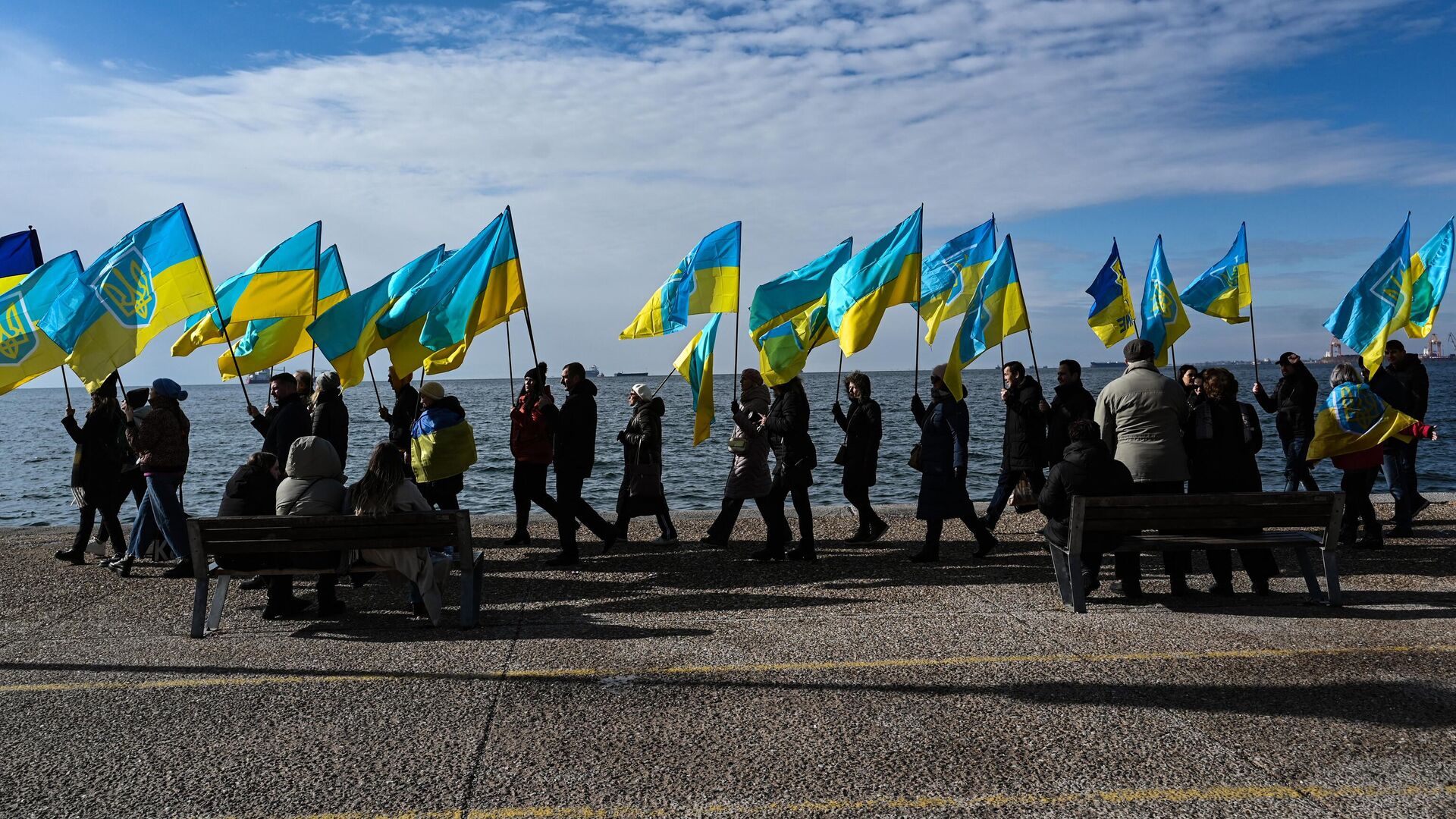 Украинские беженцы, живущие в Греции, на демонстрации в Салониках - РИА Новости, 1920, 09.02.2024