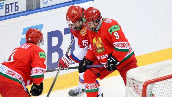 Хоккеисты юношеских сборных России (U-17) и Белоруссии (U-20)