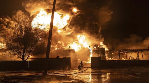 Пожар на нефтебазе в Харькове. 10 февраля 2024