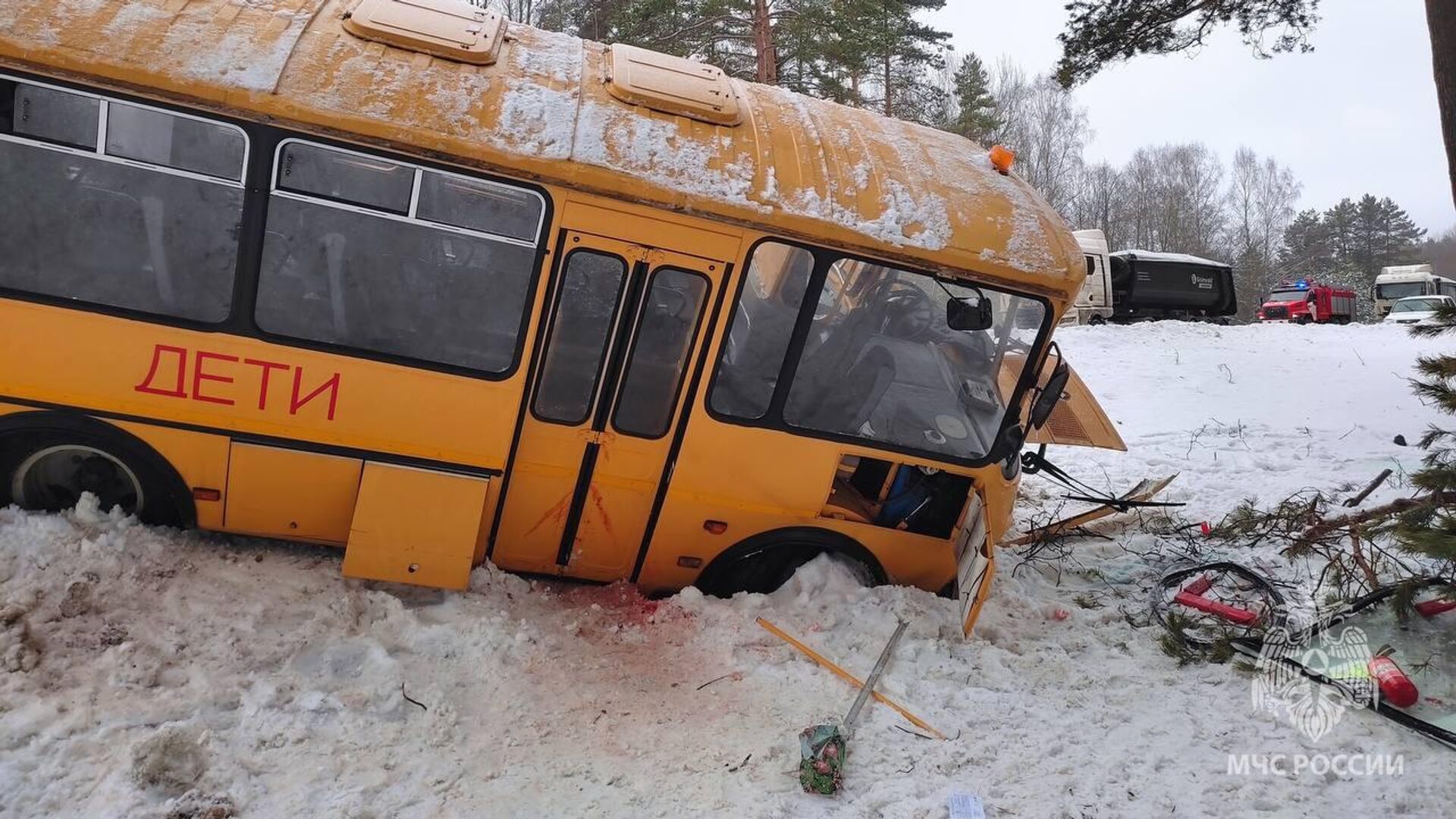 В Севастополе троллейбус столкнулся со скорой , четверо пострадали