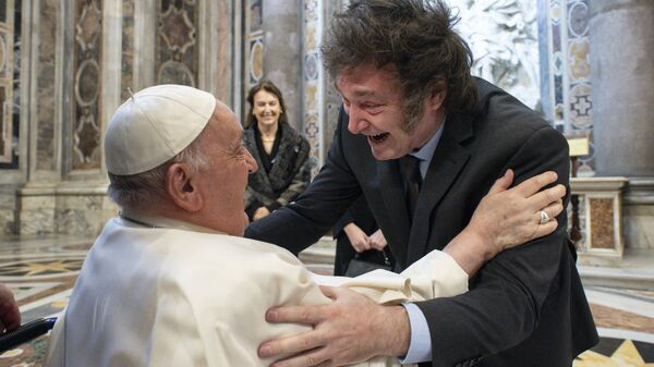 Папа Римский Франциск и президент Аргентины Хавьер Милей во время встречи в Ватикане