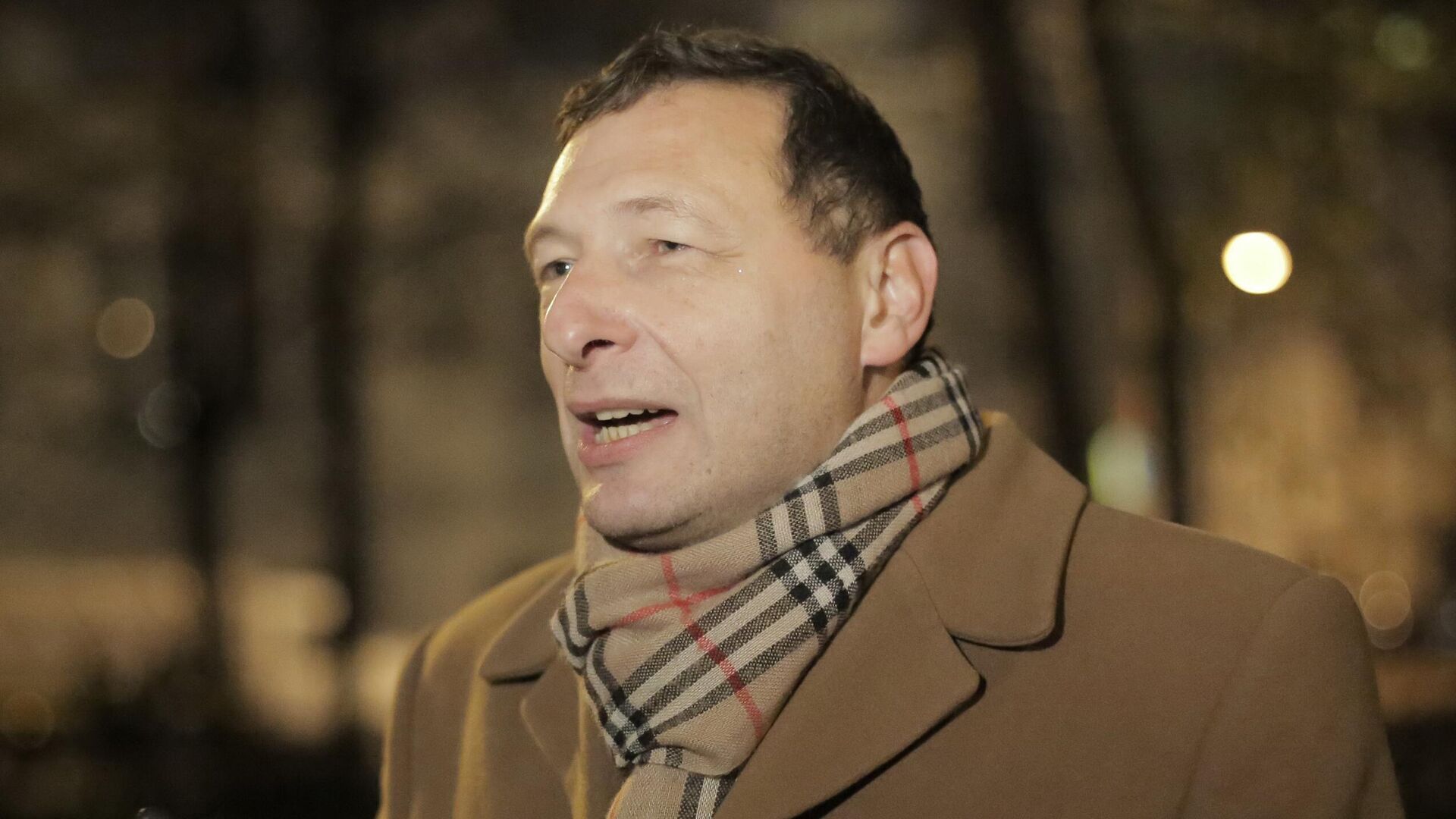 Адвокат Кагарлицкого сообщил об этапировании его подзащитного в колонию
