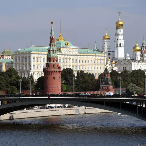 Открытый после реконструкции Большой Каменный мост Открытый после реконструкции Большой Каменный мост