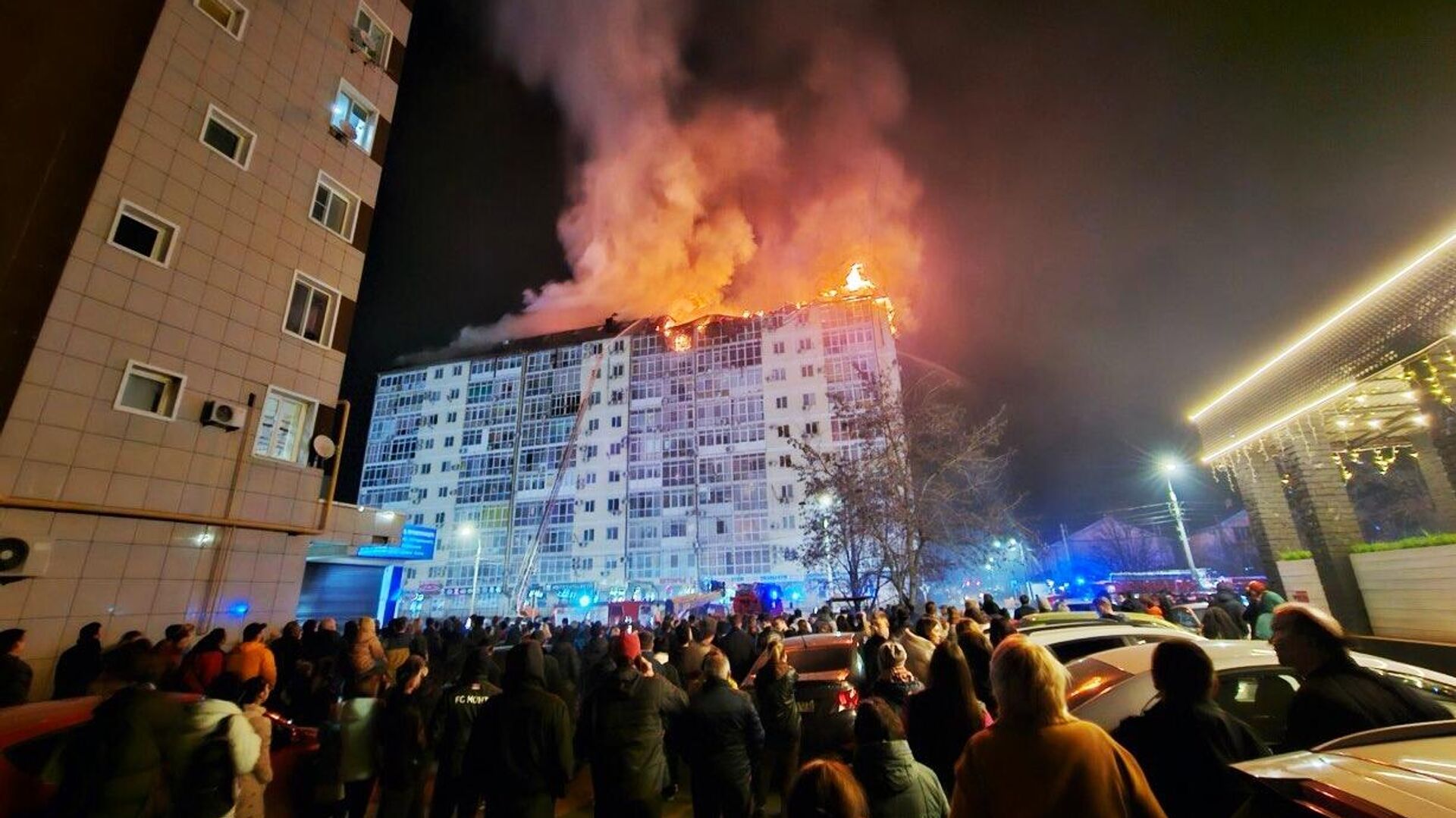 Пожар в 11-этажном доме Анапы - РИА Новости, 1920, 13.02.2024