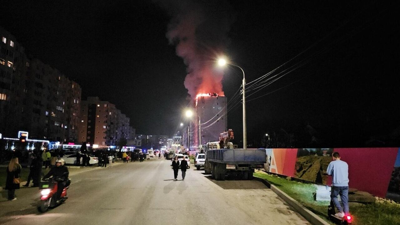 Пожар на складе в ростовском Батайске локализовали - РИА Новости, 14.02.2024