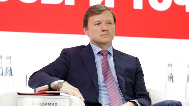 Заместитель мэра Москвы по вопросам градостроительной политики и строительства  Владимир Ефимов