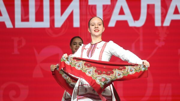 Концерт творческих коллективов регионов России Наши Таланты