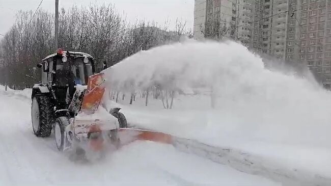 Уборка снега в Москве