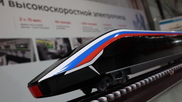 Модель высокоскоростного электропоезда на заводе Уральские локомотивы 